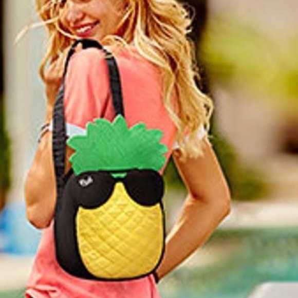 PINK Victoria's Secret Handbags - NWT Victoria's Secret PINK Pineapple Cooler Bag